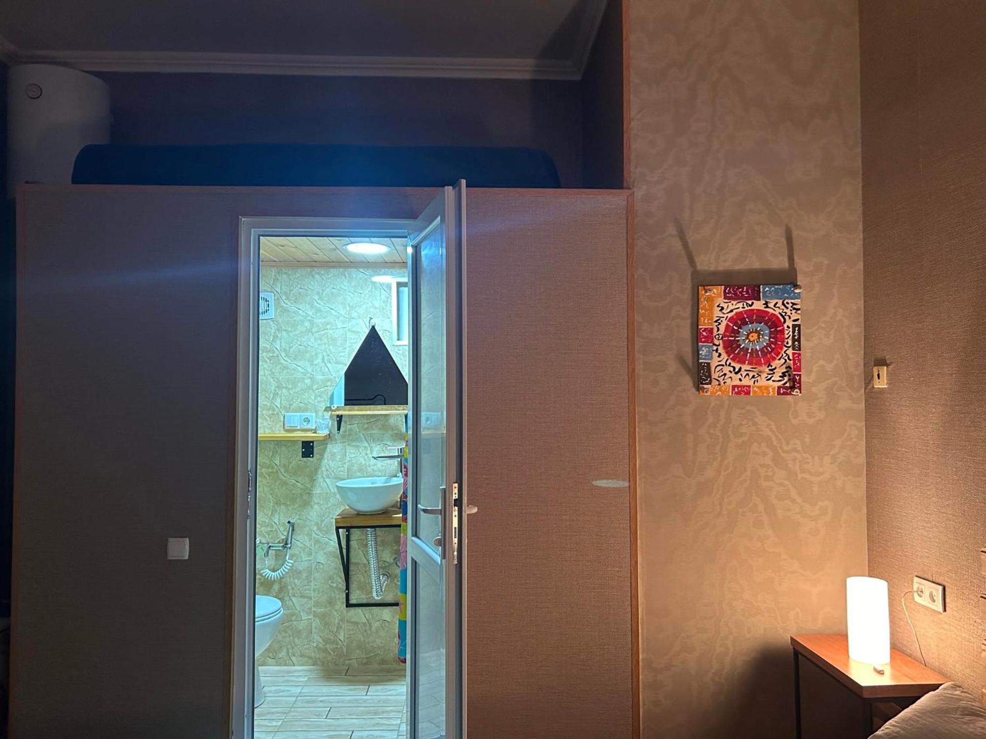 Ke&Ra Guestsroom Гори Экстерьер фото